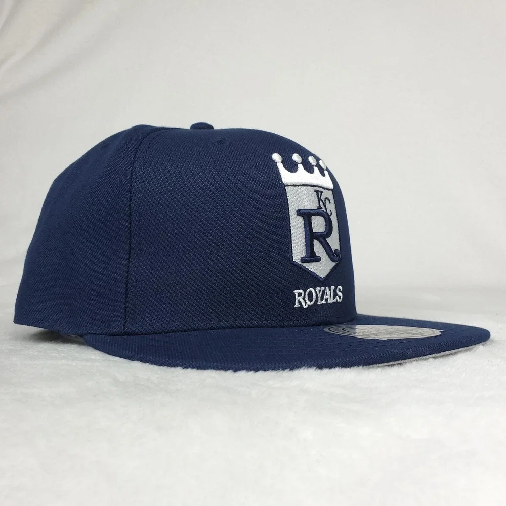 KC‎ Royals Mitchell & Ness MLB Fitted 7 3/8 Liberty Fit Hat Cap Navy NWT